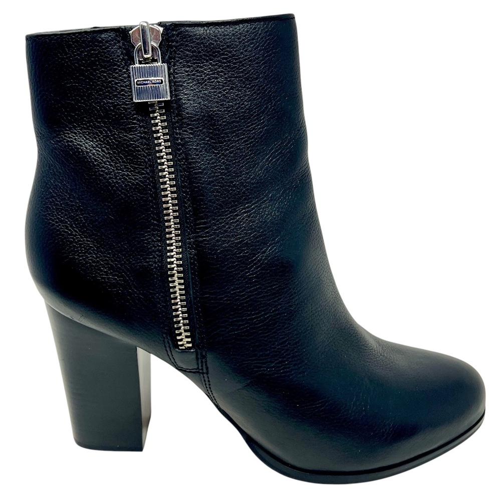 Michael Kors Women's Margaret Black Leather Zip Up Ankle Boot size 10